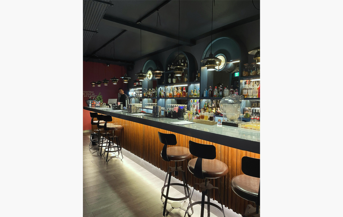 London Bar