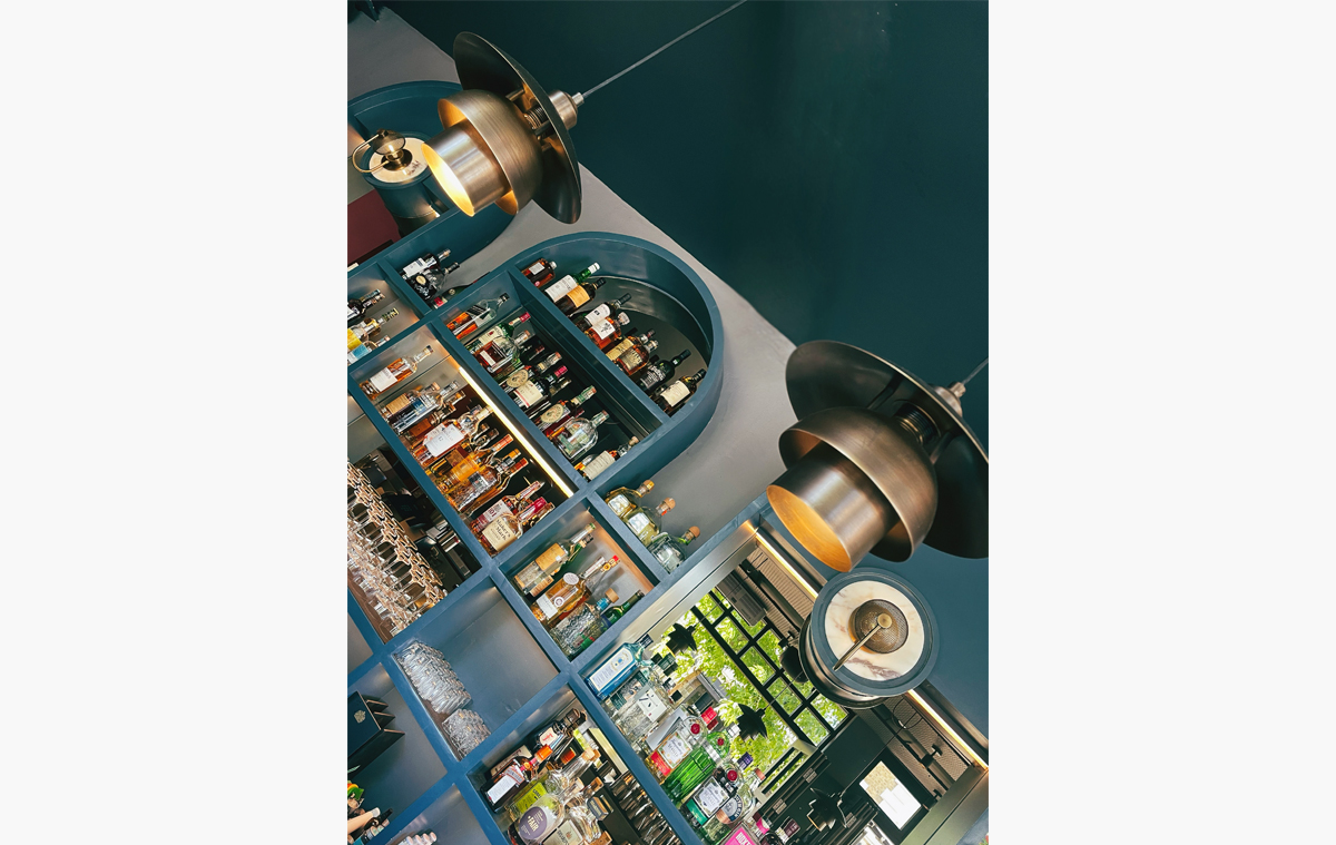 London Bar
